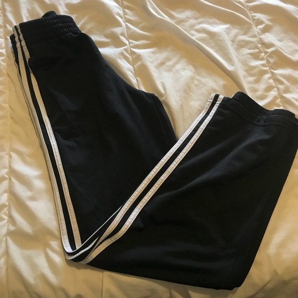 Cleaning - Picture 1 of 1